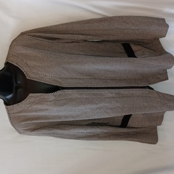 Weekenders zippered jacket blazer, brown and white zigzags - Picture 1 of 7